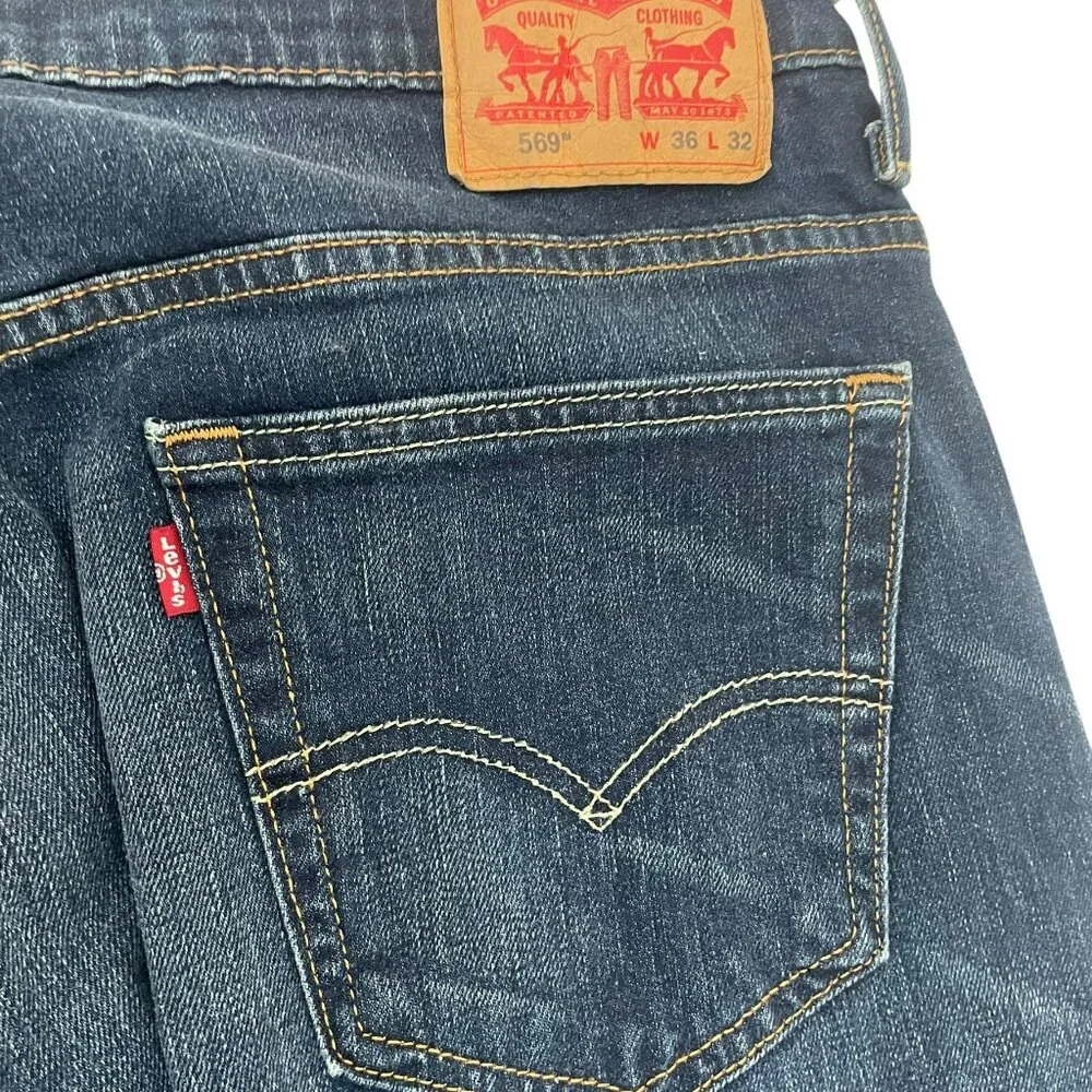 Levi’s 569 Men’s Loose Straight Fit Denim Jeans Size 36x32 Altered Hem to 30”